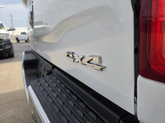 2022 Ram 2500 Tradesman Crew Cab 4x4 8' Box