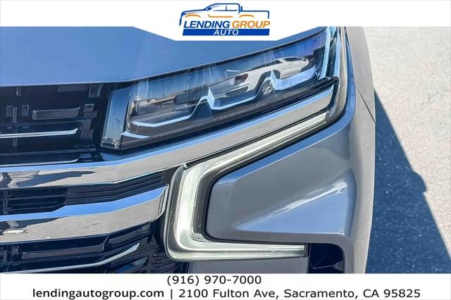 2022 Chevrolet Suburban 2WD LT