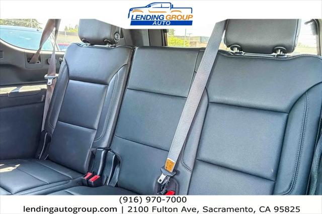 2022 Chevrolet Suburban 2WD LT