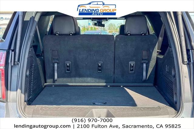 2022 Chevrolet Suburban 2WD LT