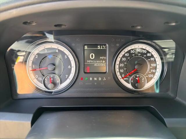 2024 Ram 1500 Classic Warlock Crew Cab 4x4 5'7" Box