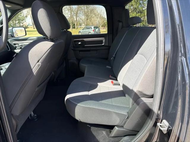2024 Ram 1500 Classic Warlock Crew Cab 4x4 5'7" Box