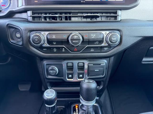 2025 Jeep Wrangler 2-Door Sport 4x4