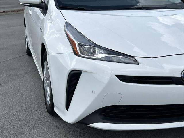2022 Toyota Prius LE