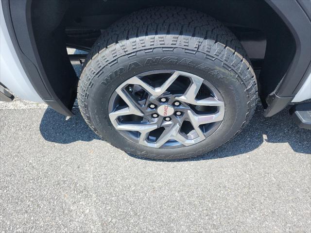 2026 GMC Sierra 1500 Crew Cab, Short Bed, SLT, 4WD