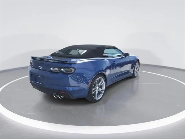 2022 Chevrolet Camaro RWD Convertible 2LT