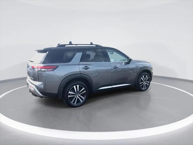 2024 Nissan Pathfinder Platinum 4WD
