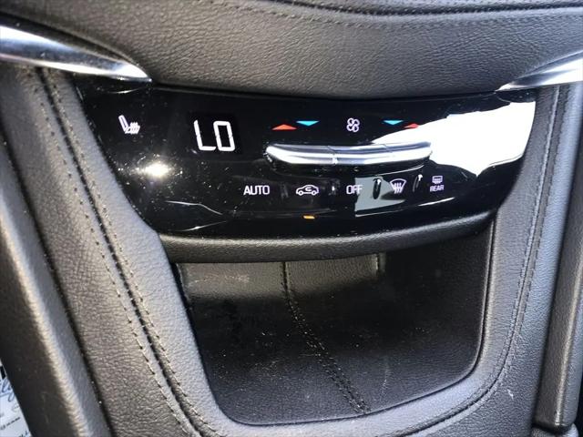 2022 Cadillac XT5 AWD Premium Luxury