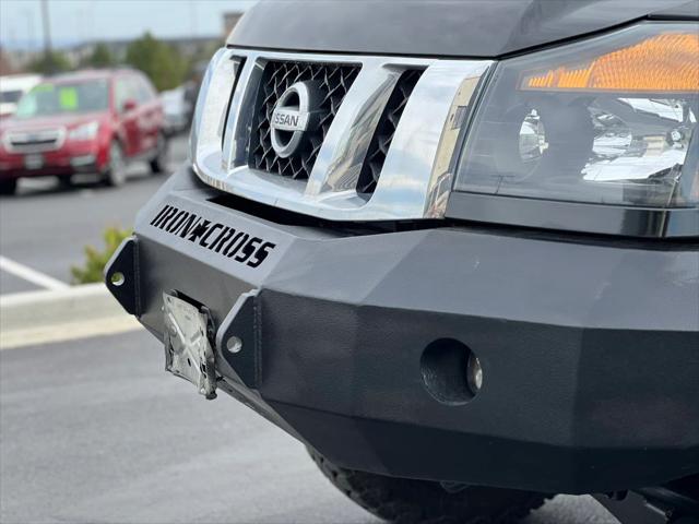 2010 Nissan Titan SE