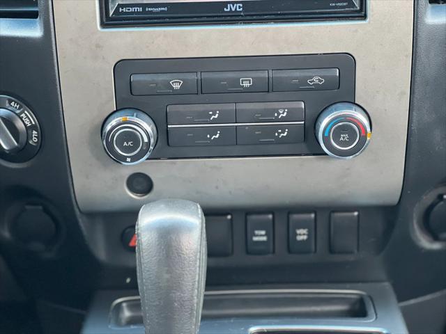2010 Nissan Titan SE