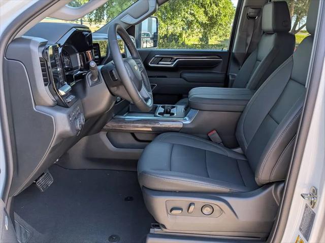 2026 Chevrolet Silverado 3500HD Crew Cab, Long Bed, LTZ Dual Rear Wheel, RWD