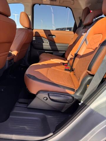 2025 Nissan Pathfinder Platinum 4WD