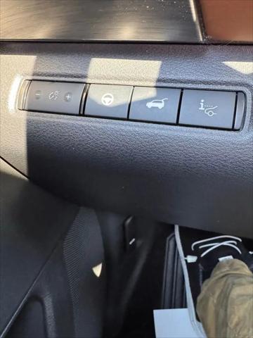 2025 Nissan Pathfinder Platinum 4WD