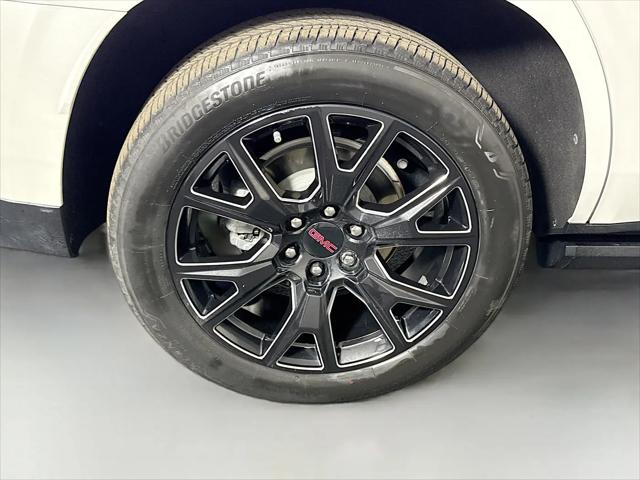 2023 GMC Yukon 4WD Denali