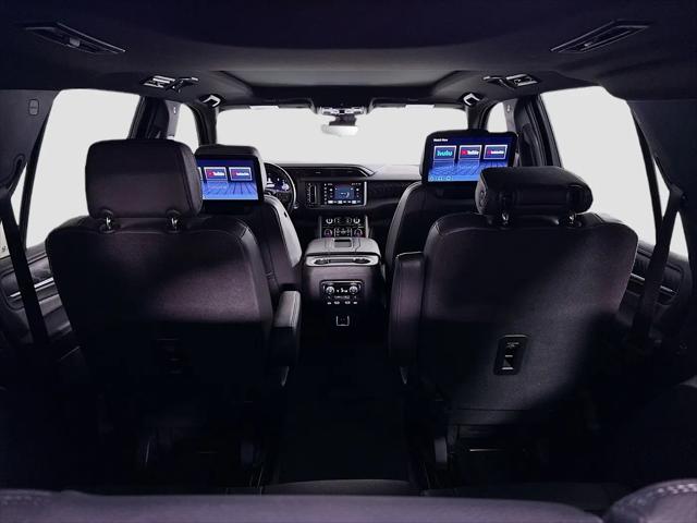 2023 GMC Yukon 4WD Denali