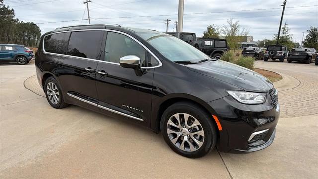 2024 Chrysler Pacifica Hybrid Pinnacle