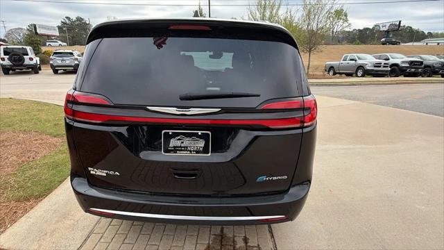 2024 Chrysler Pacifica Hybrid Pinnacle