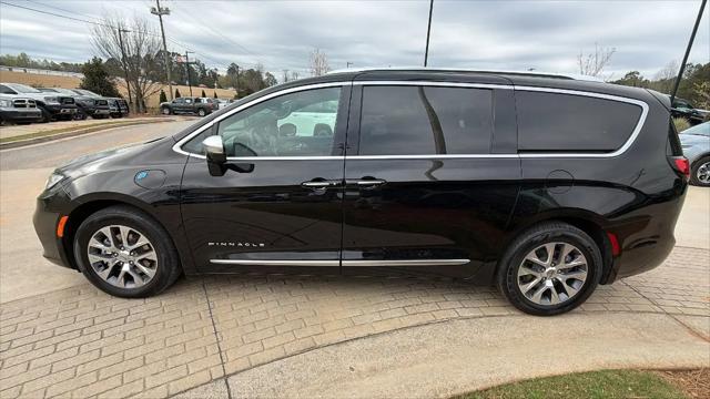 2024 Chrysler Pacifica Hybrid Pinnacle