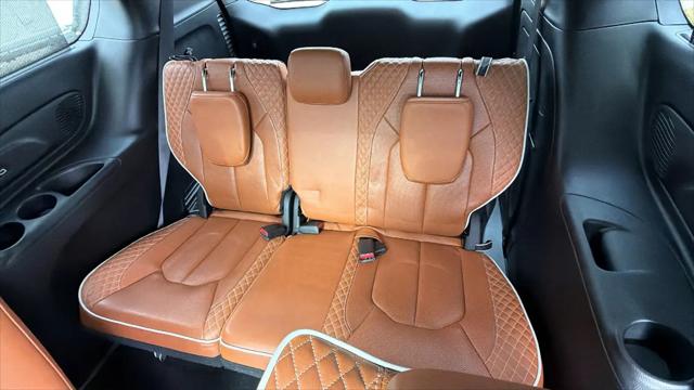 2024 Chrysler Pacifica Hybrid Pinnacle