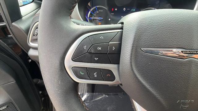 2024 Chrysler Pacifica Hybrid Pinnacle