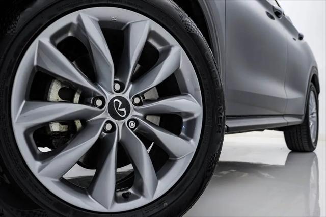 2022 INFINITI QX50 LUXE AWD