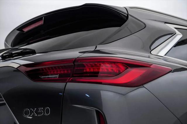 2022 INFINITI QX50 LUXE AWD