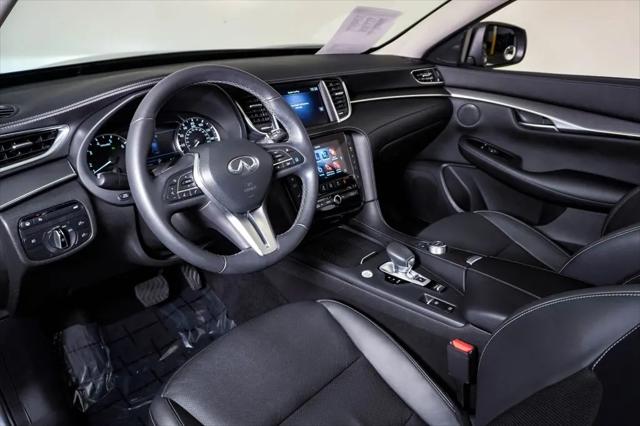2022 INFINITI QX50 LUXE AWD
