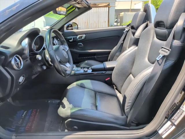 2017 Mercedes-Benz C-CLASS C 300 SLC 300