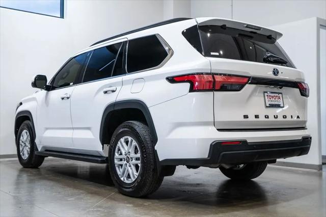 2023 Toyota Sequoia SR5