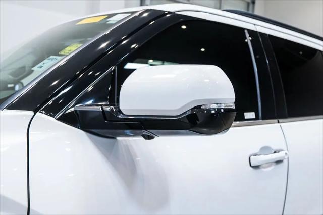 2023 Toyota Sequoia SR5