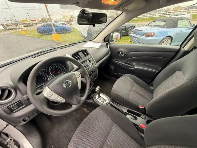2017 Nissan Versa 1.6 SV