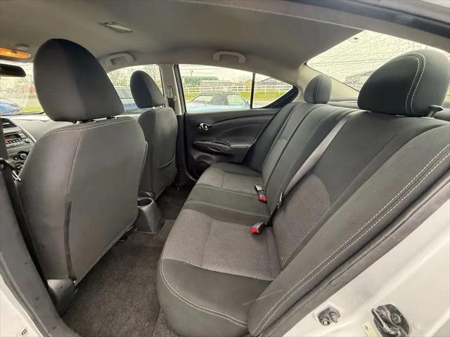 2017 Nissan Versa 1.6 SV