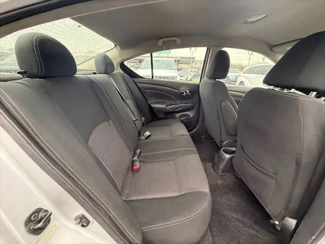 2017 Nissan Versa 1.6 SV