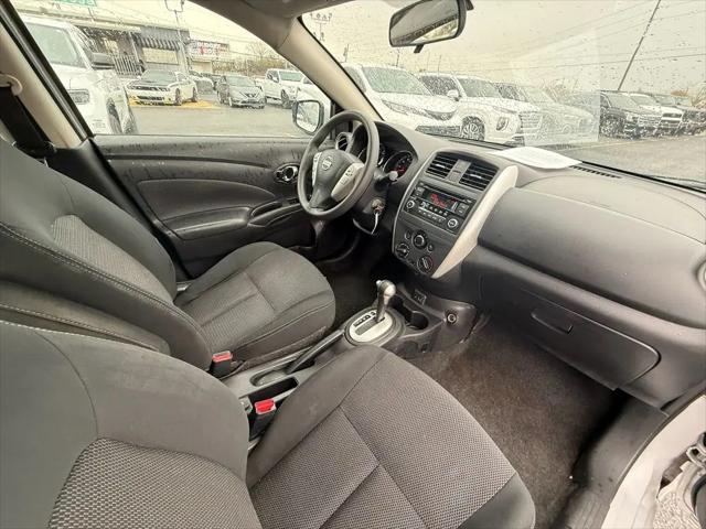 2017 Nissan Versa 1.6 SV