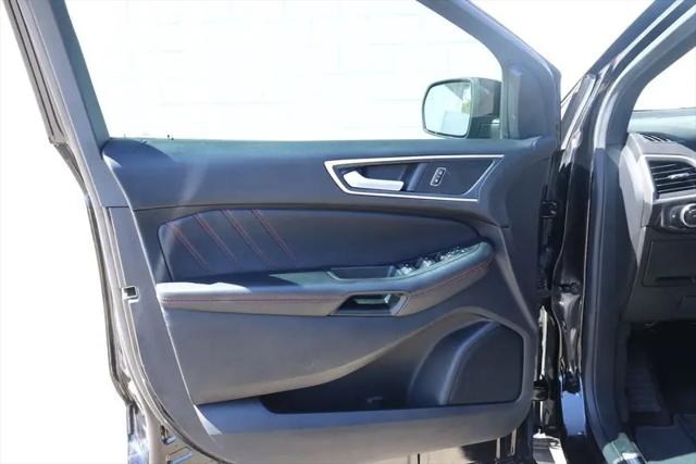 2020 Ford Edge ST-Line