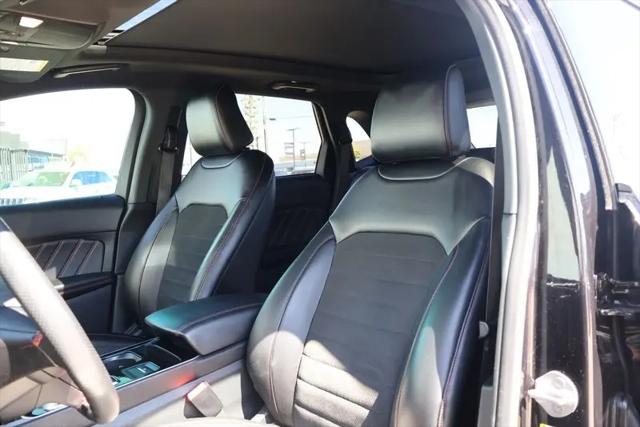2020 Ford Edge ST-Line