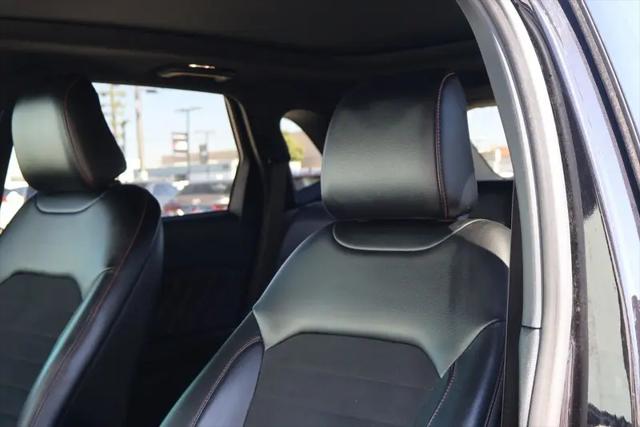 2020 Ford Edge ST-Line
