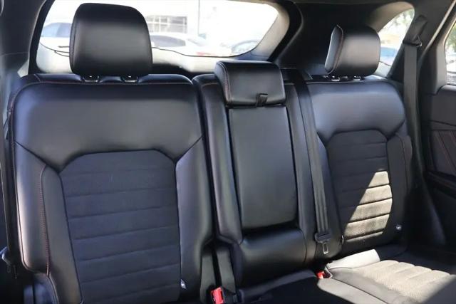 2020 Ford Edge ST-Line