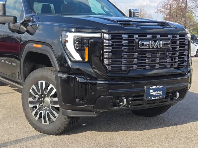 2026 GMC Sierra 2500HD Crew Cab, Standard Bed, Denali Ultimate, 4WD
