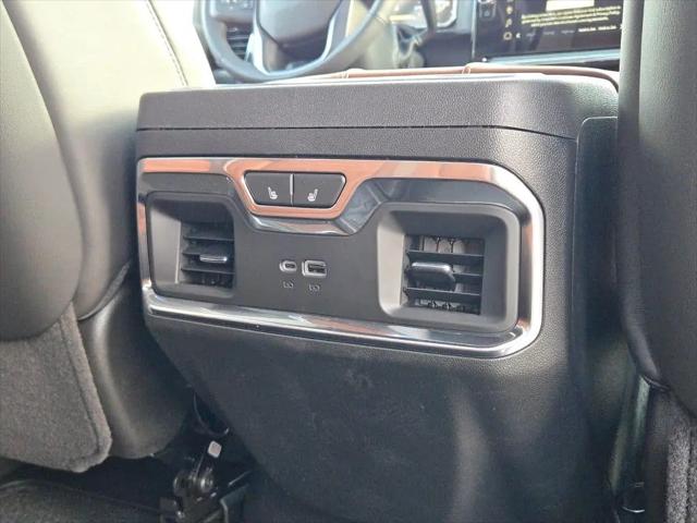 2026 GMC Sierra 2500HD Crew Cab, Standard Bed, Denali Ultimate, 4WD