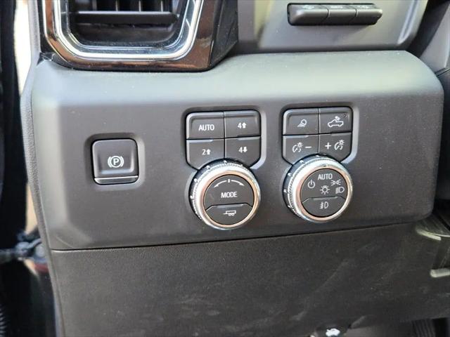 2026 GMC Sierra 2500HD Crew Cab, Standard Bed, Denali Ultimate, 4WD