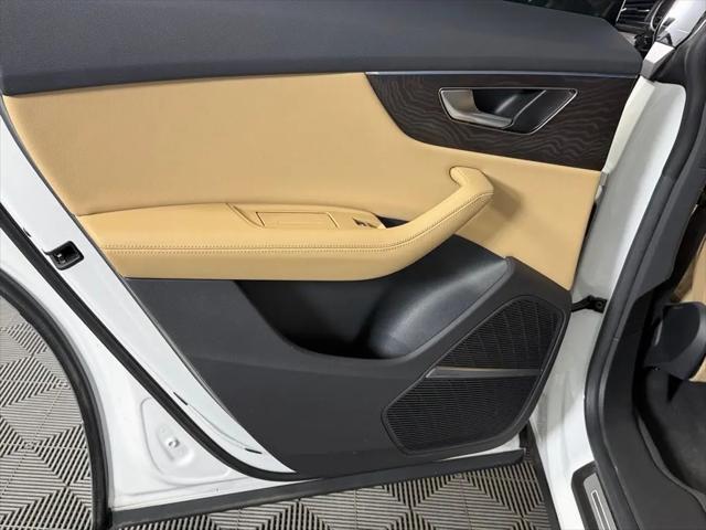2023 Audi Q8 Premium Plus 55 TFSI quattro Tiptronic