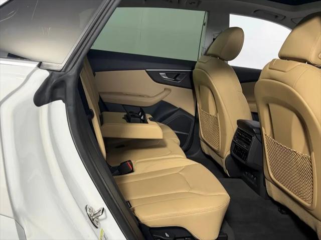 2023 Audi Q8 Premium Plus 55 TFSI quattro Tiptronic