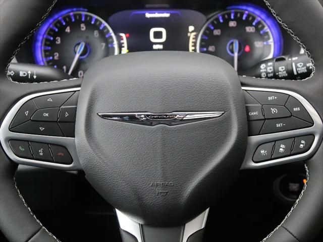 2026 Chrysler Pacifica Select AWD