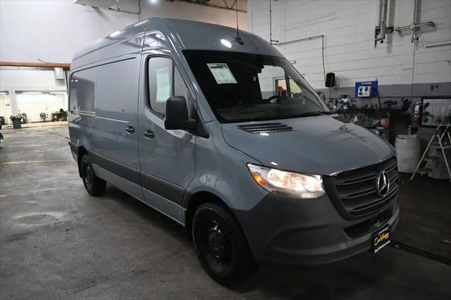 2024 Mercedes-Benz Sprinter 2500 Standard Roof 4-Cyl Diesel HO