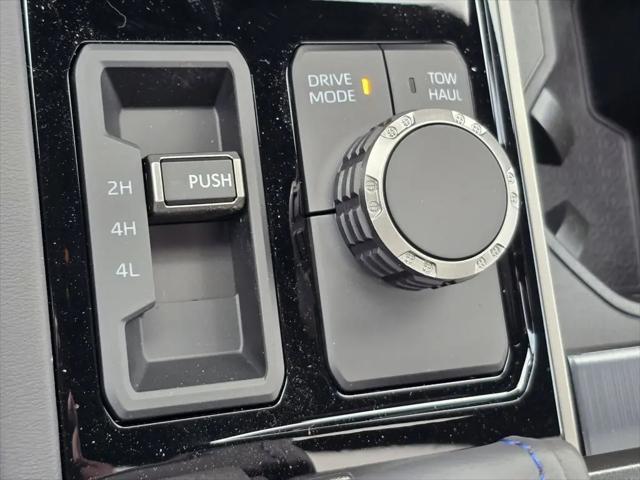 2026 Toyota Tundra Platinum CrewMax 5.5' Bed