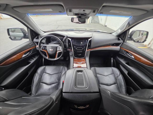 2018 Cadillac Escalade Premium Luxury