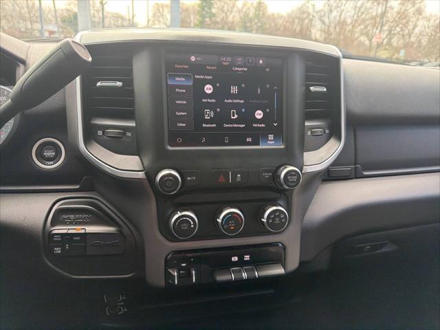 2023 Ram 3500 Big Horn Crew Cab 4x4 8' Box