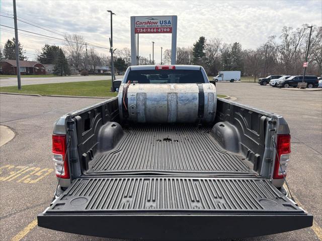 2023 Ram 3500 Big Horn Crew Cab 4x4 8' Box