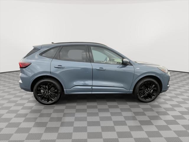 2025 Ford Escape ST-Line Elite